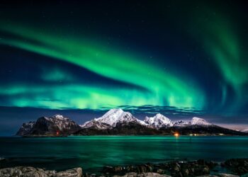 Northern Lights: Celestial Marvel Catches World’s Attention